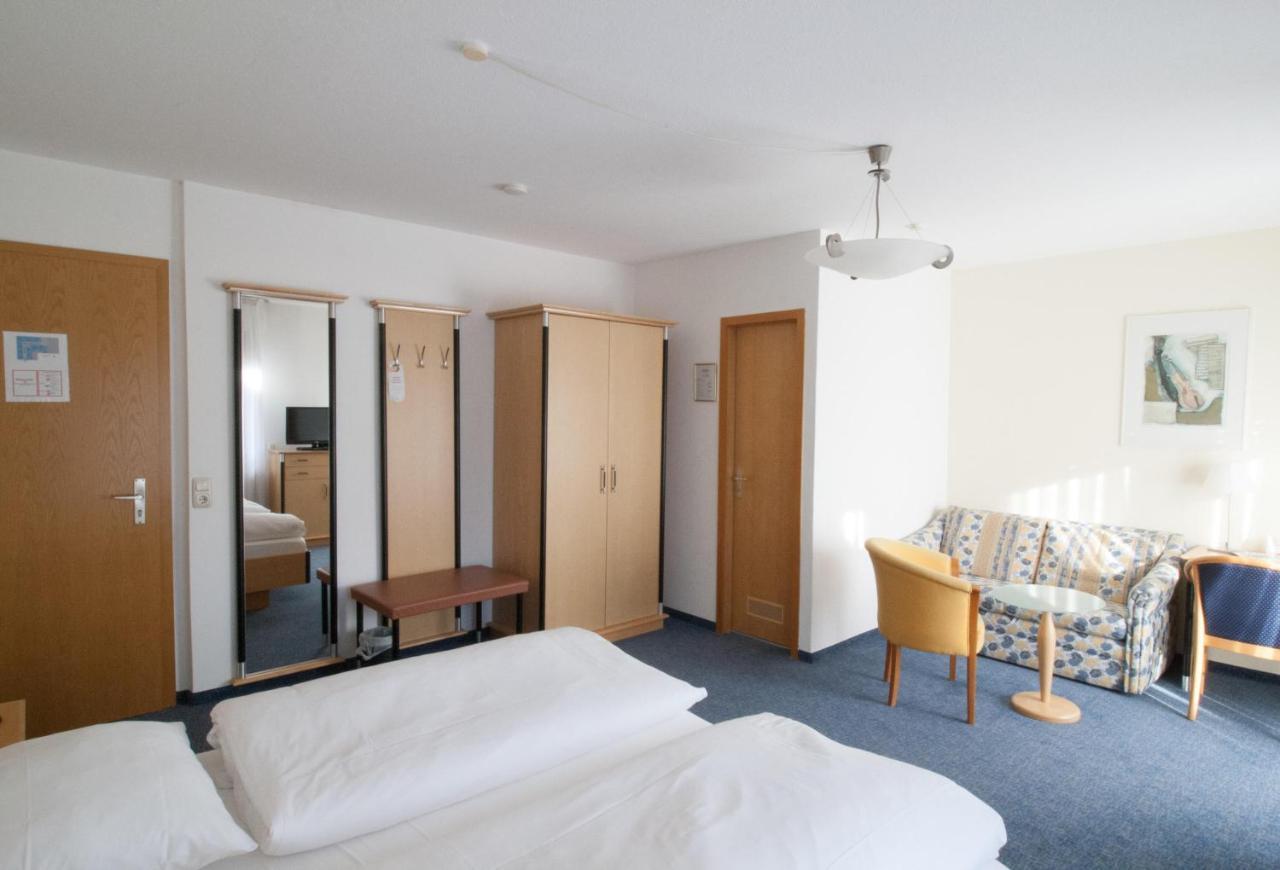 Hotel Krone Strassdorf Schwäbisch Gmünd Εξωτερικό φωτογραφία