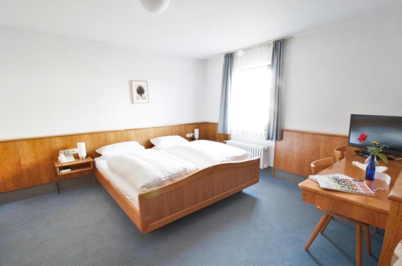 Hotel Krone Strassdorf Schwäbisch Gmünd Εξωτερικό φωτογραφία