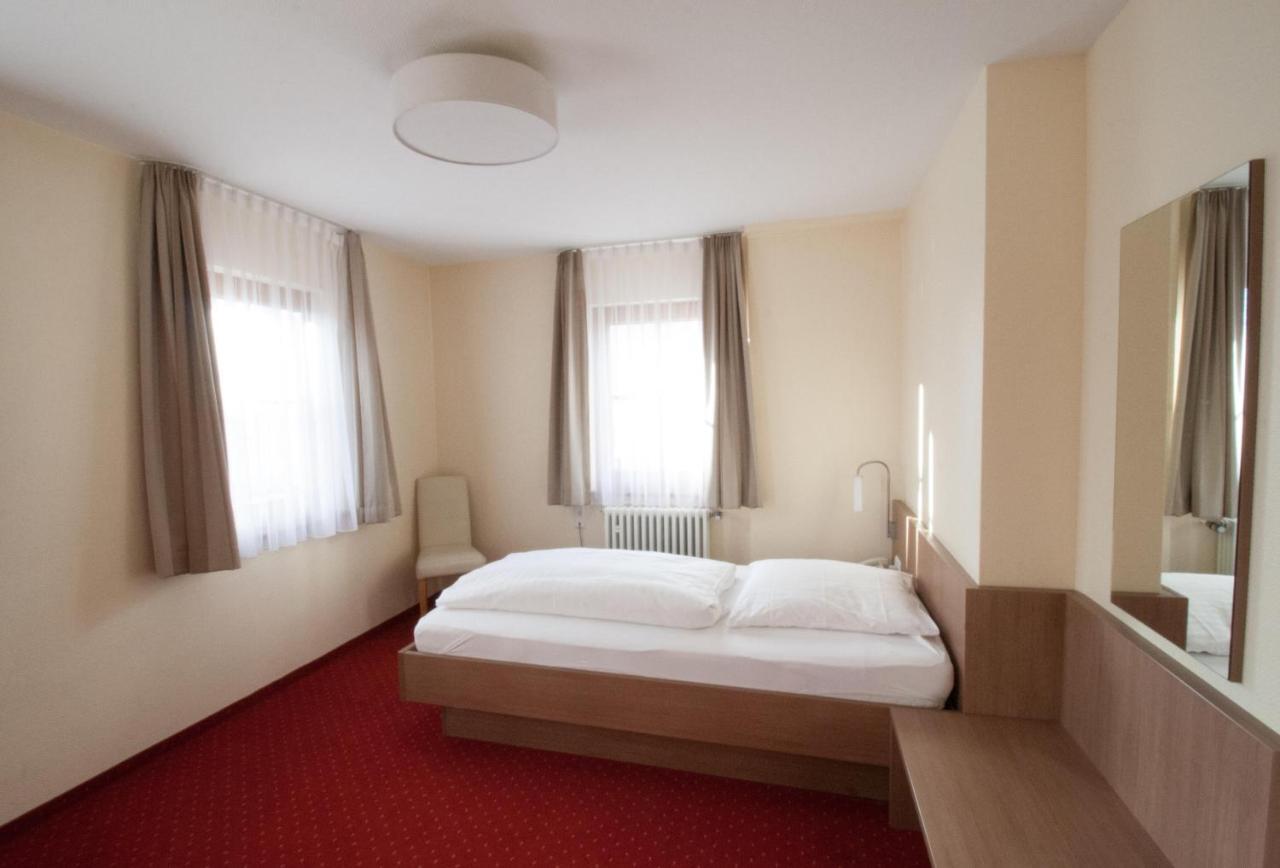 Hotel Krone Strassdorf Schwäbisch Gmünd Εξωτερικό φωτογραφία